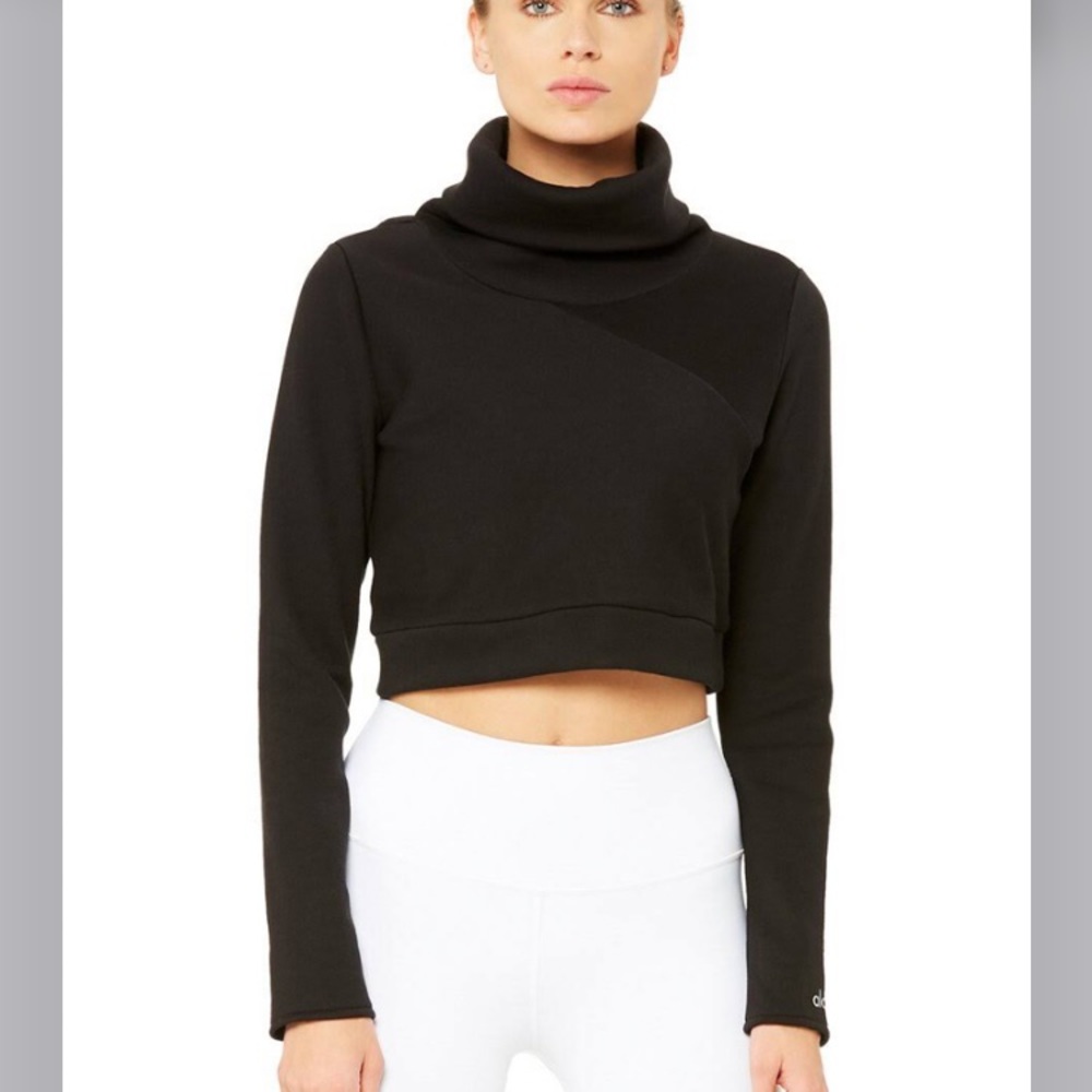 ALO YOGA Soleil Long Sleeve Cropped Turtleneck